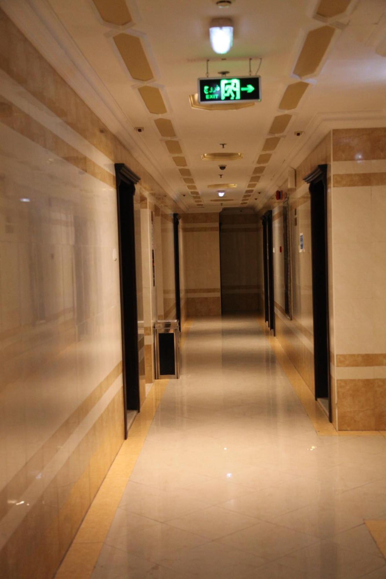 Dream Palace Hotel Adschman Exterior foto