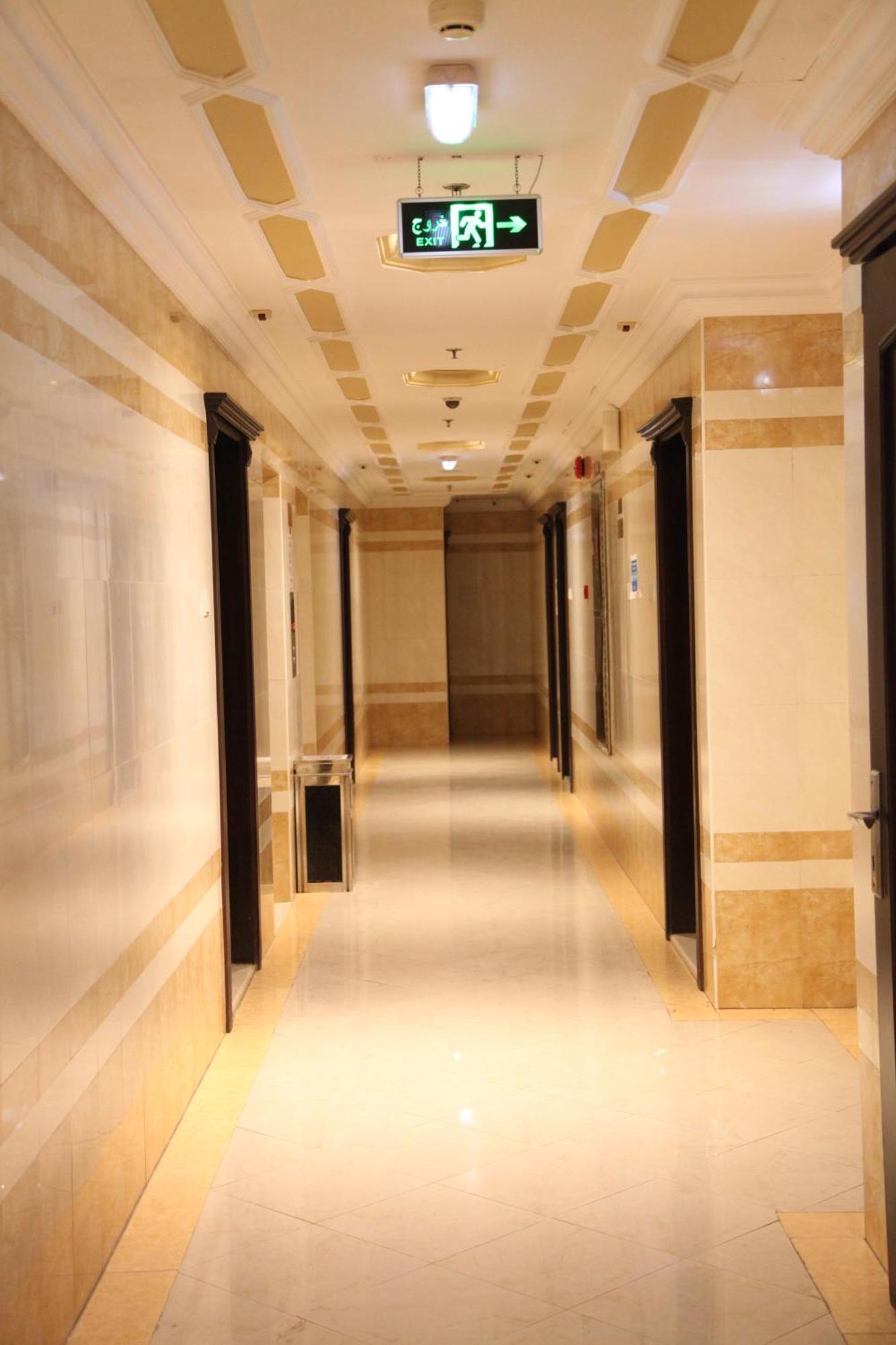 Dream Palace Hotel Adschman Exterior foto